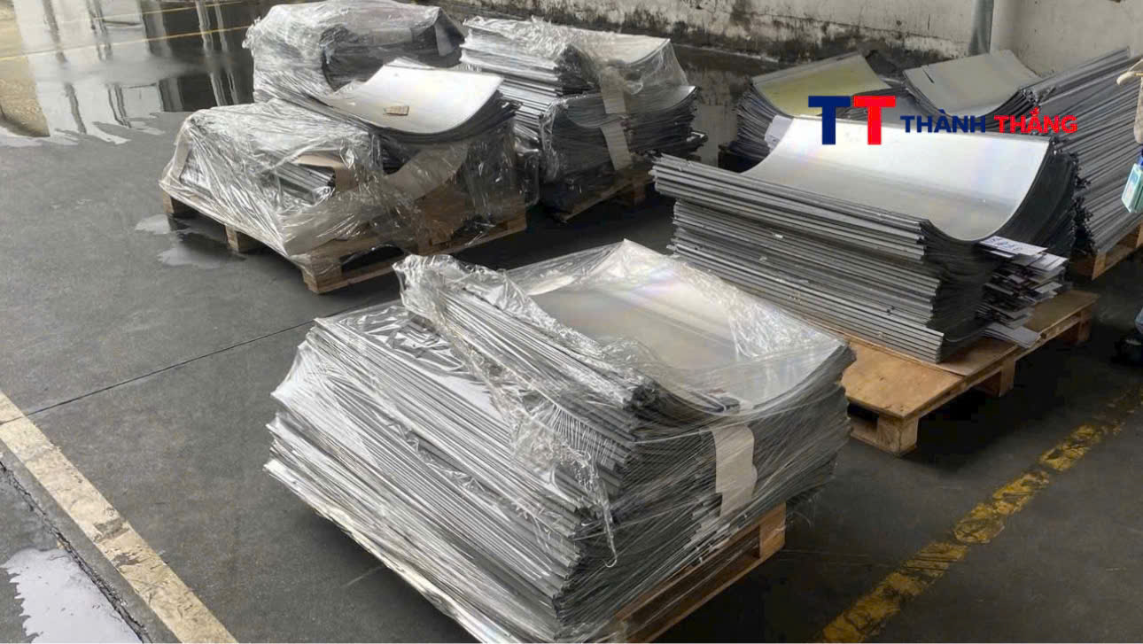 Nhôm báo Thành Thắng thu mua